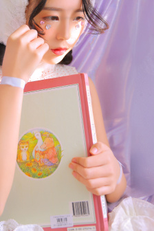 进击女儿国